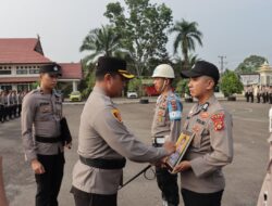 Kapolres Tebo Pimpin Langsung Upacara PTDH Personel