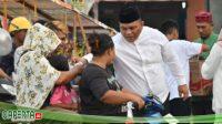 Ramadhan 1445 H/2024 M, Ketua DPD II Golkar Dumai Ferdiansyah Bagikan 20 Ribu Paket Takjil
