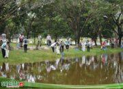 Aksi Bersih-Bersih Telaga Tirta, Kilang Pertamina Dumai Ajak Masyarakat Jaga Lingkungan