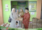 Mewakili TPPS Kerinci, Kadis Kominfo Yuldi Candra Berikan Bantuan Stunting dDipuskesmas Kersik Tuo