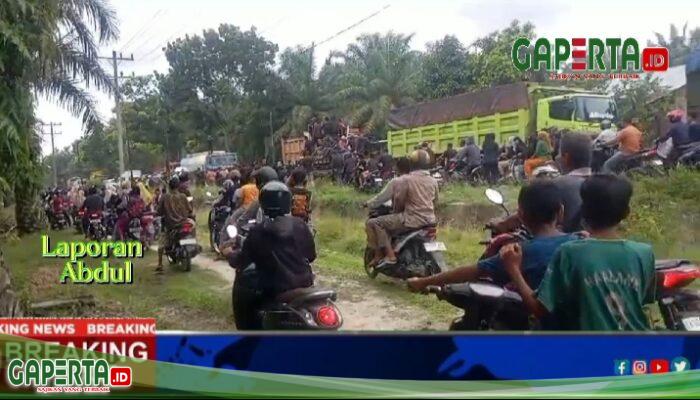 Masyarakat Kabupaten Asahan Unjuk Rasa di Jalur Jalan Lalulintas Sumatera