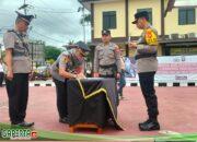 Kapolres Sanggau Pimpin Upacara Serah Terima Jabatan Kasat Reskrim Dan Polsek Parindu Bonti