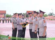 Kapolda Jambi Irjen Pol. Rusdi Hartono Pimpin Upacara Penutupan Pendidikan Pembentukan dan Pelantikan Serta Pengambilan Sumpah Siswa Bintara Polri Tahap ll T.A 2024