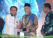 Kota dengan Realisasi Peningkatan PAD Tertinggi, Wako H Paisal Terima Anugerah APBD Award 2024 dari Kemendagri RI