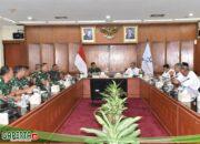 Kunjungan Gubernur Akmil  Perkuat Sinergi dengan PT Pindad