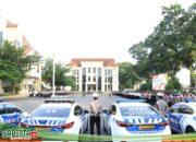 Kapolda Jambi Irjen. Pol. Rusdi Hartono Pimpinan Upacara Dalam Gelar Pasukan Operasi Keselamatan Siginjai 2025