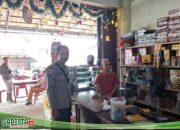 Sambangi Warga Bhabinkamtibmas Polsek Kuala Behe Menjaga Silaturahmi Dengan Warga