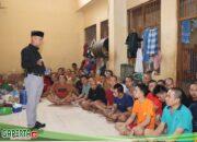 Ramadhan Penuh Berkah , Kasat Tahti Polresta Jambi Bagikan 90 Nasi Kotak Kepada Para Tahanan