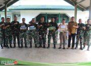 Dandim 1202/Singkawang Bagikan THR kepada Prajurit dan PNS.