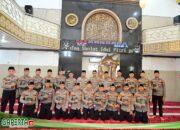Polda Jambi melaksanakan kegiatan Pembinaan Rohani dan Mental (Binrohtal) Sesuai Dengan Agama Masing-masing