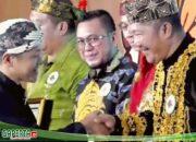Bupati Monadi Terima Penghargaan dari Kementerian Pendidikan Dasar & Menengah RI
