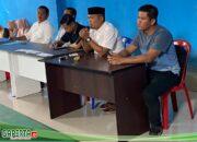 Kades Siulak Panjang Alfikri,A,Md Bersama Pemerintahan Desa Serahkan Bantuan Pendidikan