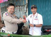 Jelang HUT RI ke -80, DPW IWO Indonesia Provinsi Jambi Berbagi Bendera Merah Putih secara GRATIS