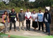 Pembangunan Jalan Rabat Beton di SMAN 1 Mukok Selesai Dikerjakan Level Pendidikan.