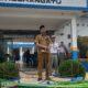 Kadis Pendidikan Labuhanbatu Abdi Jaya Pohan,S.H Pembina Upacara di SMK Pemda Rantauprapat