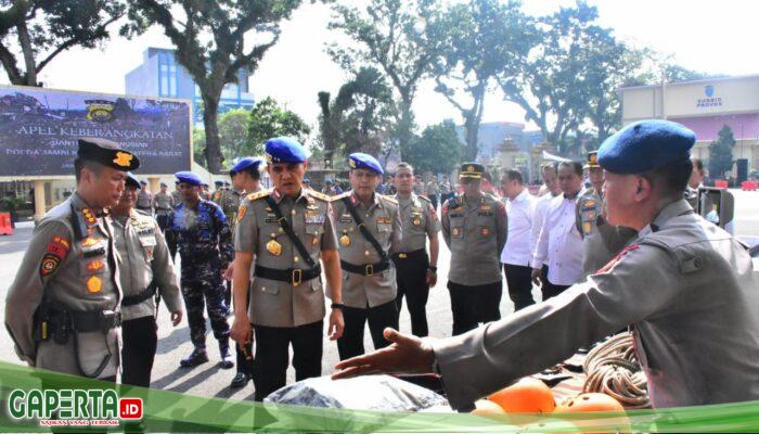 Polri Peduli Kemanusiaan, Kapolda Jambi  Berangkatkan Personel dan Bantuan Untuk Korban Bencana Alam di Sum-Bar