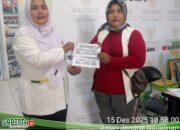 BAZNAS Kota Dumai Serah Bantuan kepada Dua Siswa Tak Mampu