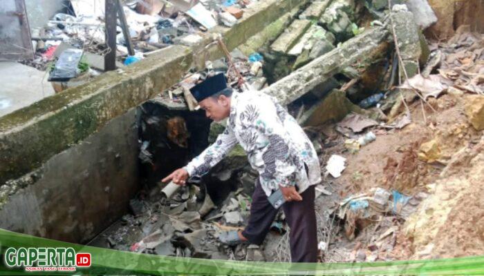 Gerak Cepat Lurah Bakaran Batu Turun Kelapangan Atas Runtuhnya Tembok Ruko Di Jalan Sisingamangaraja 