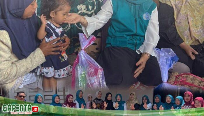 Ketua TP PKK Kerinci Bersama Tim TP3S Salurkan Bantuan Stunting Ke Masyarakat