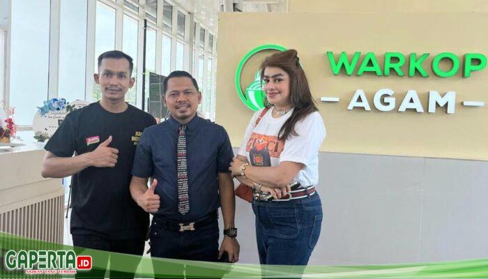 “Advokat Bung Raja dan Advokat Anita Raj Punjabi Hadir Pada Grand Opening Warkop Agam Nyak Well”