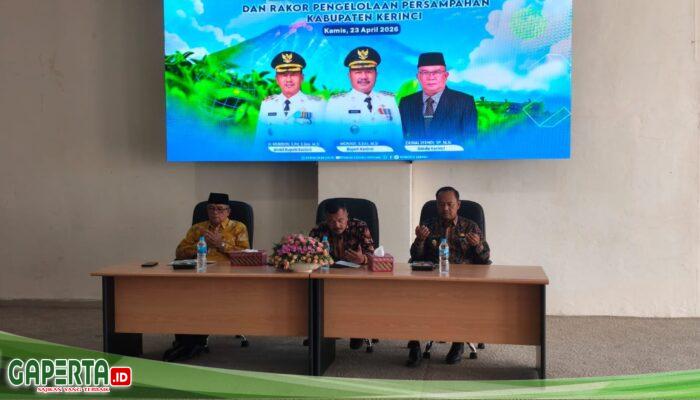 Menuju Pelayanan Modern dan Transparan, Bupati Monadi Dorong Percepatan Digitalisasi Desa