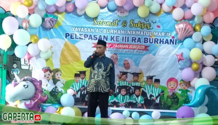 Lurah Bakaran Batu Rantau Selatan Sukri Alam Siregar Menghadiri Pelepasan Siswa Yayasan Al Burhani Nikmatul Mar’ie TA. 2025/2026