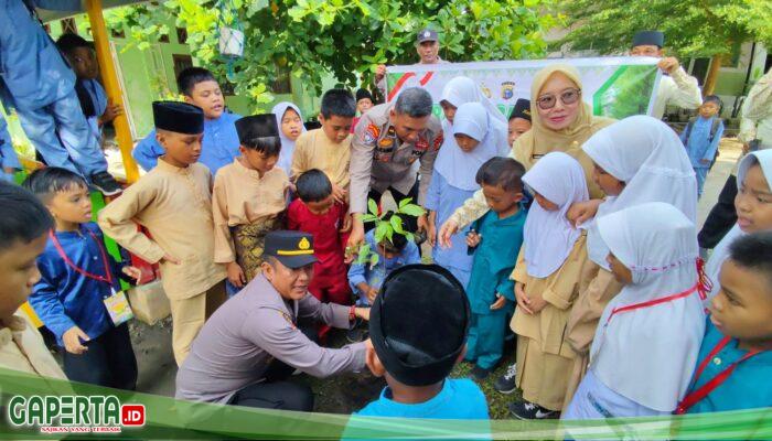 Sosialisasi Anti Perundungan, UU ITE, dan Bijak Bermedia Sosial, Polsek Hadiri Penutupan MPLS SDN 009 Tanjung Palas
