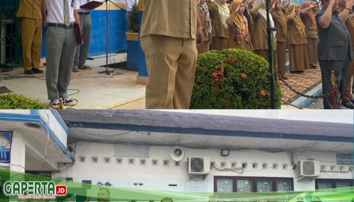Wakasek Hubrin Pembina Upacara Bendera SMKS Pemda Rantauprapat 