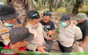 Polda Riau Kerahkan Drone Pemadam Api Tangani Karhutla di Siak